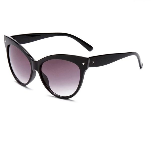Oversized Breakfast at Tiffany's sunglasses in black
