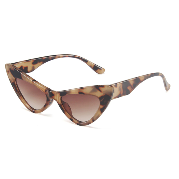 Winged Catseye Sunglasses - Image 4